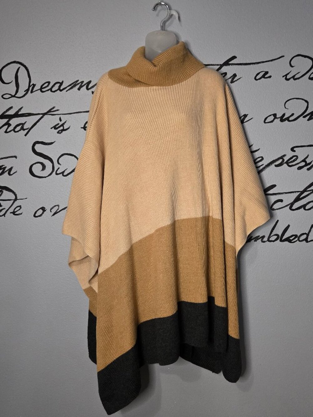 NWT Lane Bryant Turtleneck Overpiece, Black and Tan, OS